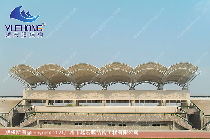 山东某学堂操场看台膜结构工程案例